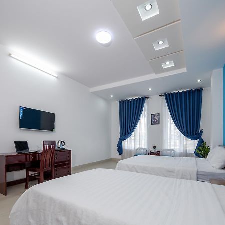 Cali Night Hotel Дананг Екстериор снимка